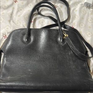 Elegant Black Leather Handbag